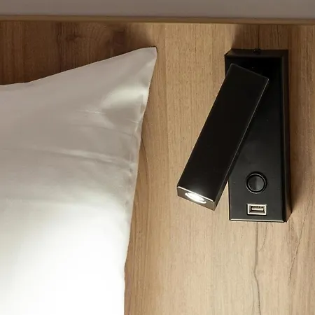 Hotel Geneva Airport 3*
